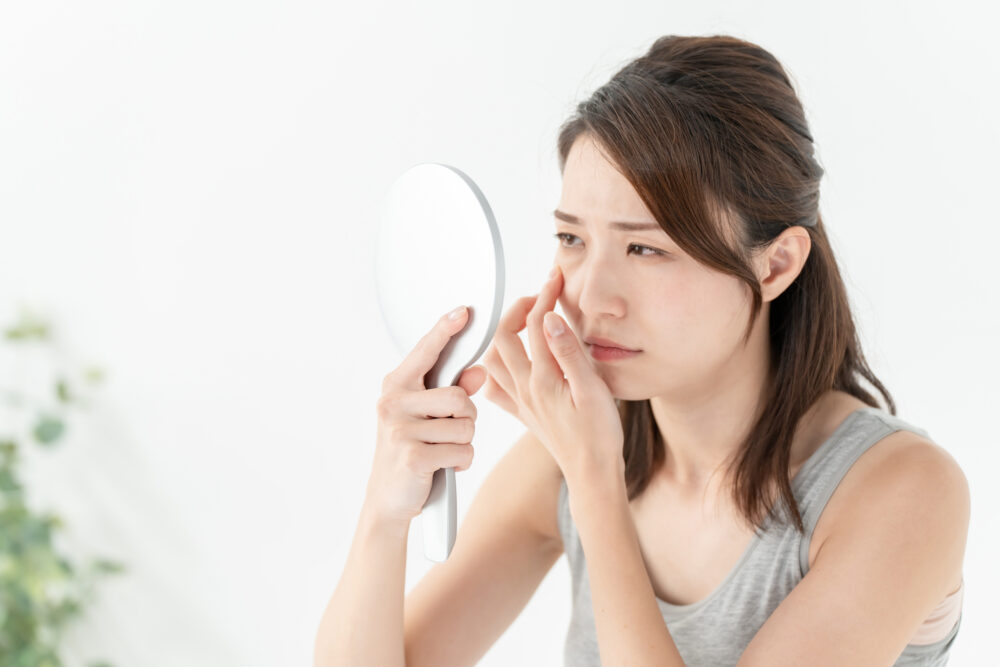 目をゼリー状に腫れる結膜浮腫